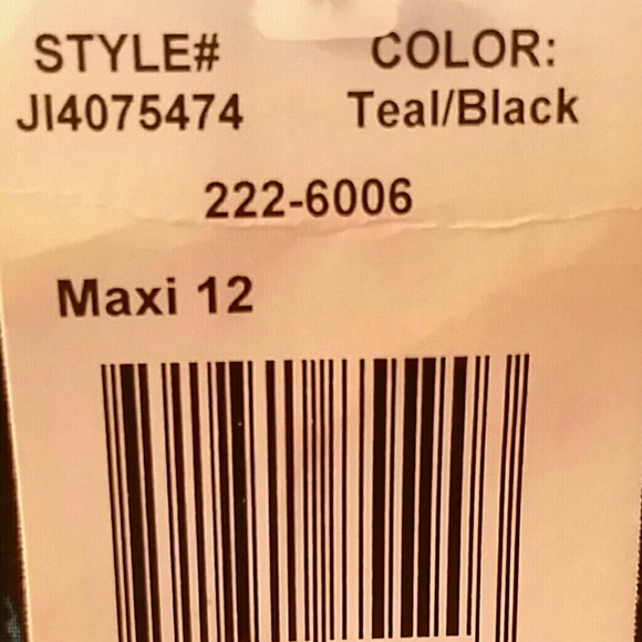 Maxi Dress - Picture 8 of 8